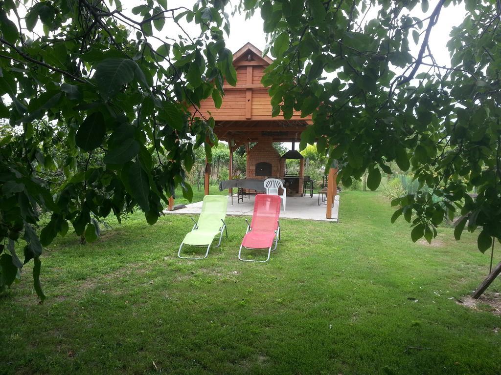 Gyula-Tanya Vendeghaz Villa Csongrád Dış mekan fotoğraf